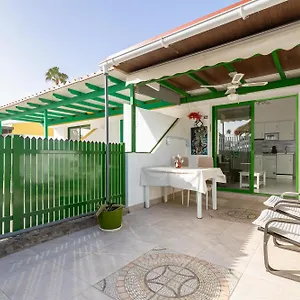 Apartamento Andrea's Bungalow, Garden, Barbecue And Pool!, San Bartolomé